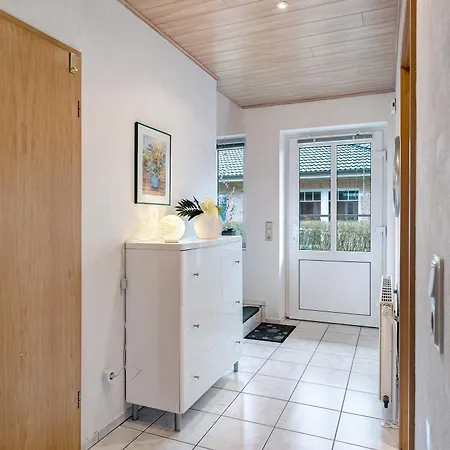 Holiday home Huus Meernmank *